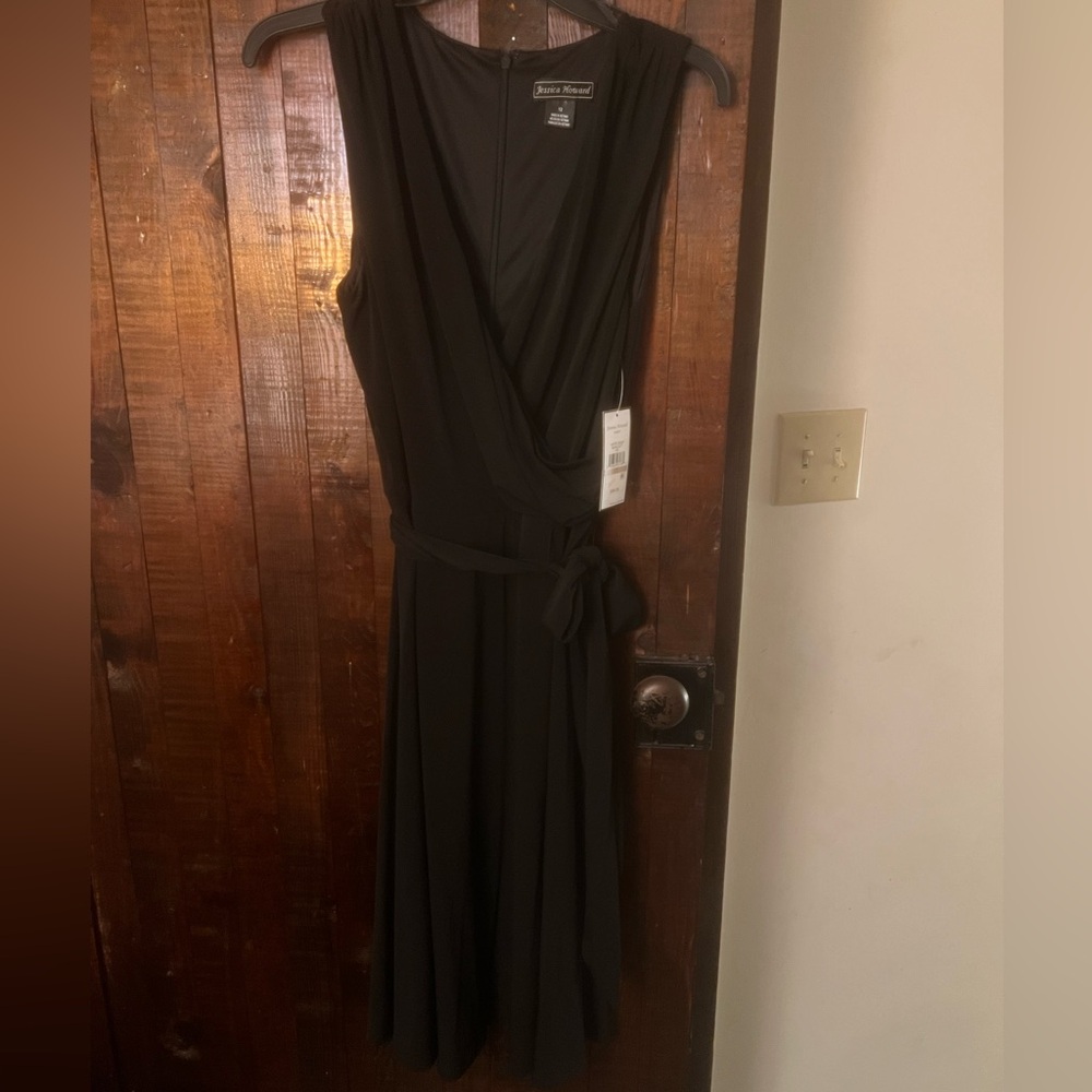 Jessica Howard little black dress. Women's 12 NWT. Never worn.